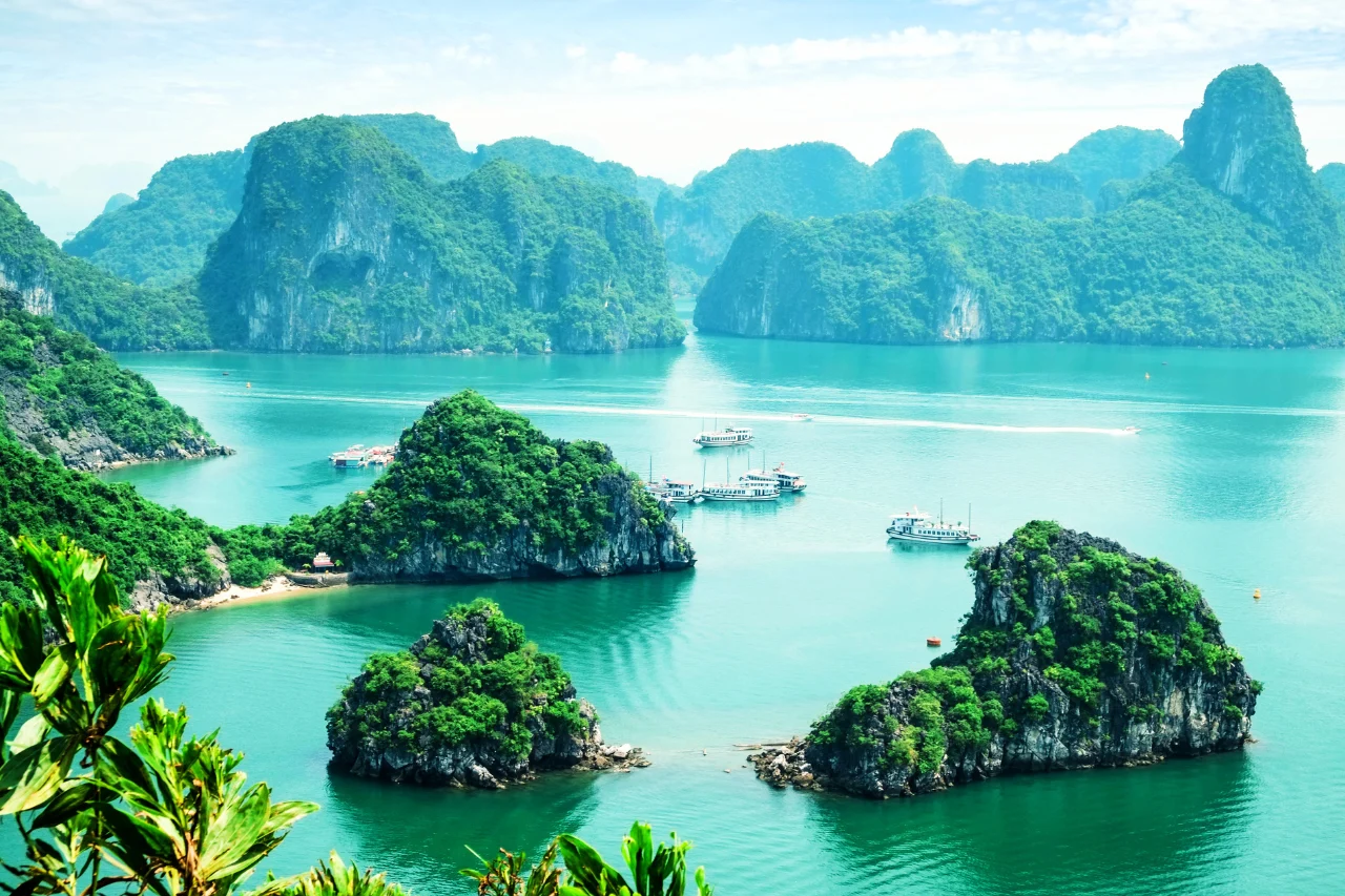 Vietnam Tour Package Halong Bay in Vietnam