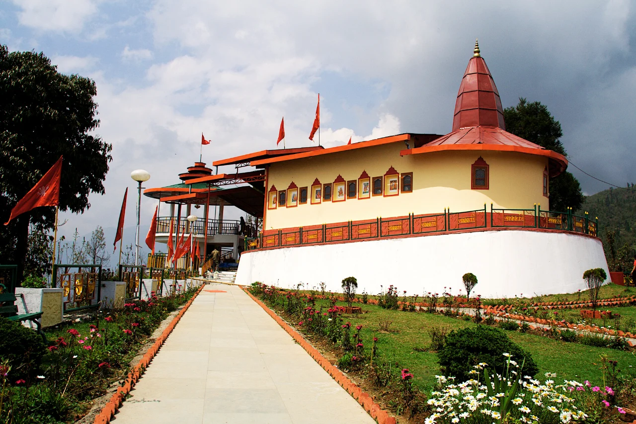 Sikkim Tour Package Hanuman Tok at Gangtok