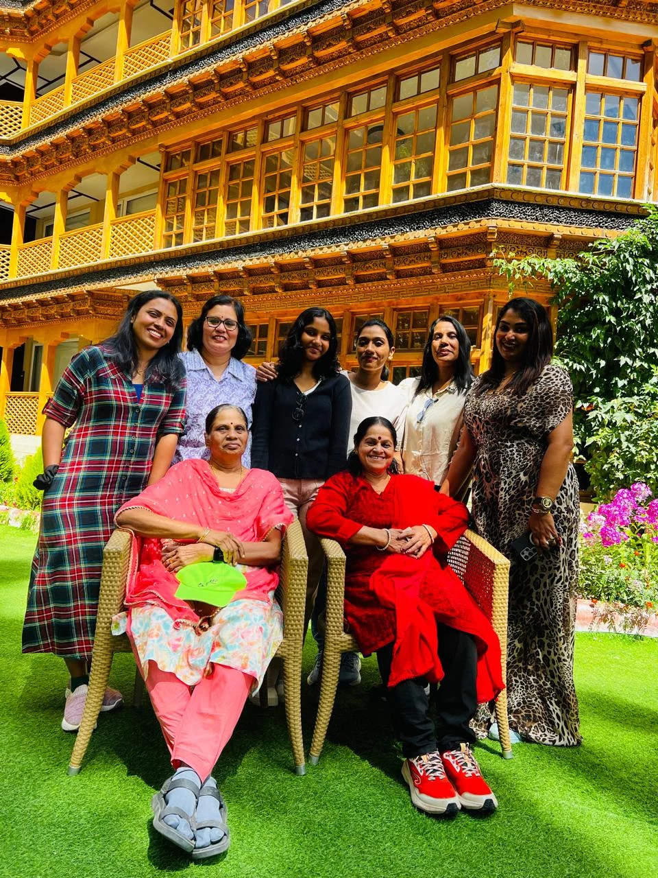 Leh ladakh tour from kerala